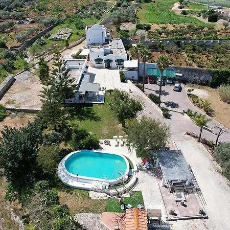 Donna Luisa Bed & Breakfast 4*