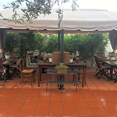 Donna Luisa Bed & Breakfast 4*